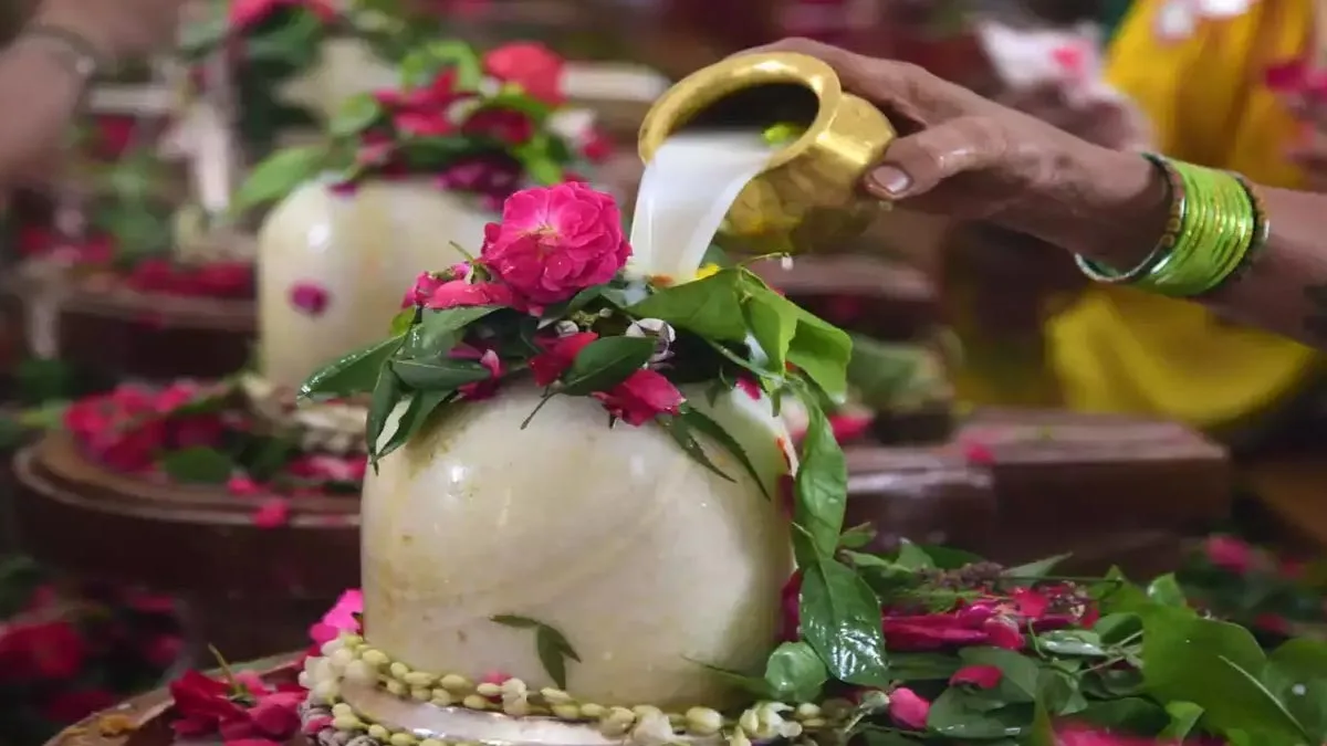 Plant These Plants In Shiv Temple On Saturday
