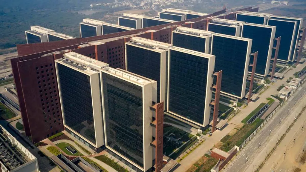 world-largest-office