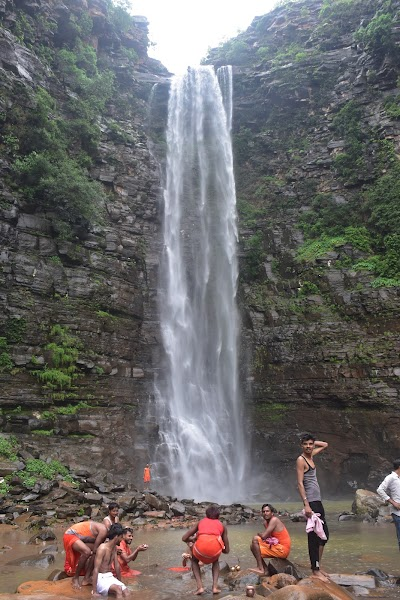 बिहार में घूमना है जलप्रपात तो जरूर जाएं ये Rohtas Waterfall