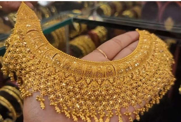 गोल्ड नेकलेस हार डिजाइन