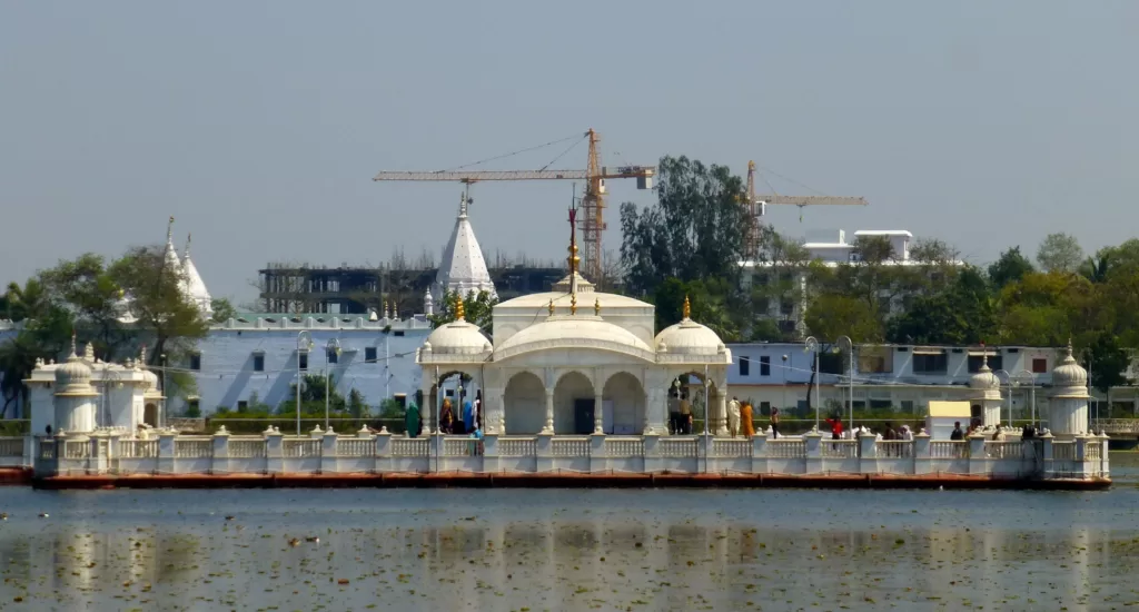 जैनियों का तीर्थस्थल