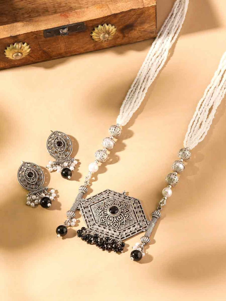 ऑक्सिडाइज्ड ज्वेलरी