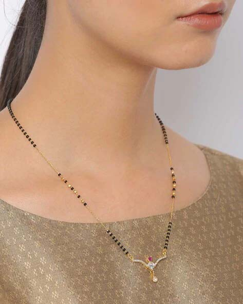 gold designer mangalsutra design