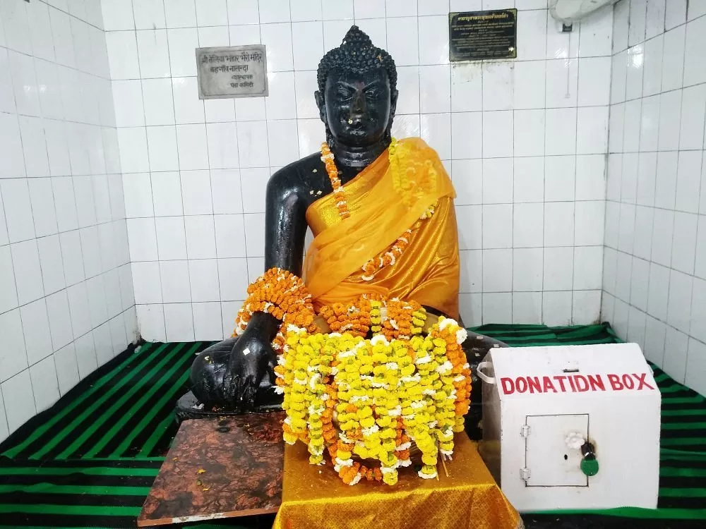 महाविहार में स्थित मुख्य मंदिर है।