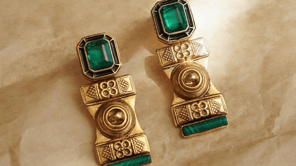 Emerald Stone Design Earrings