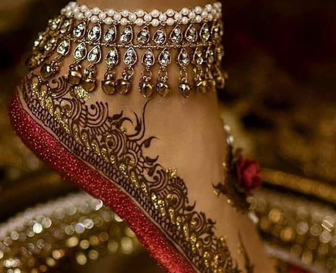 Kundan anklets