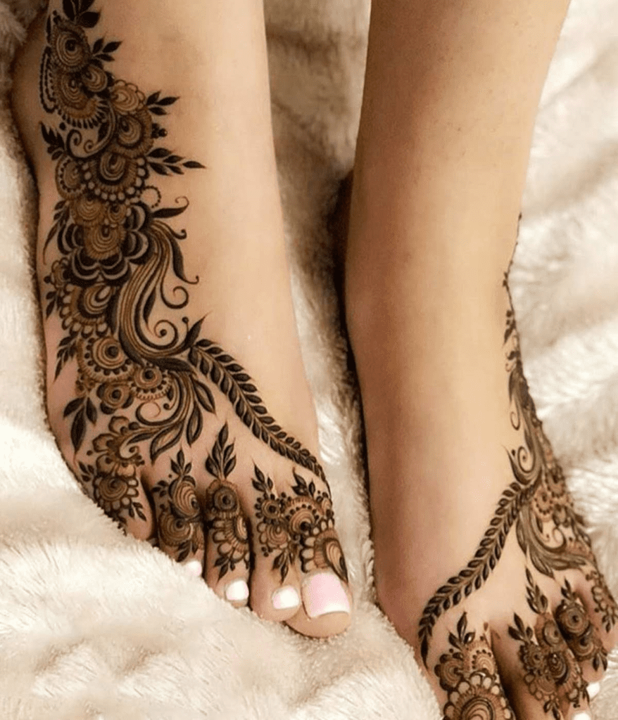 mehndi design photo 2024