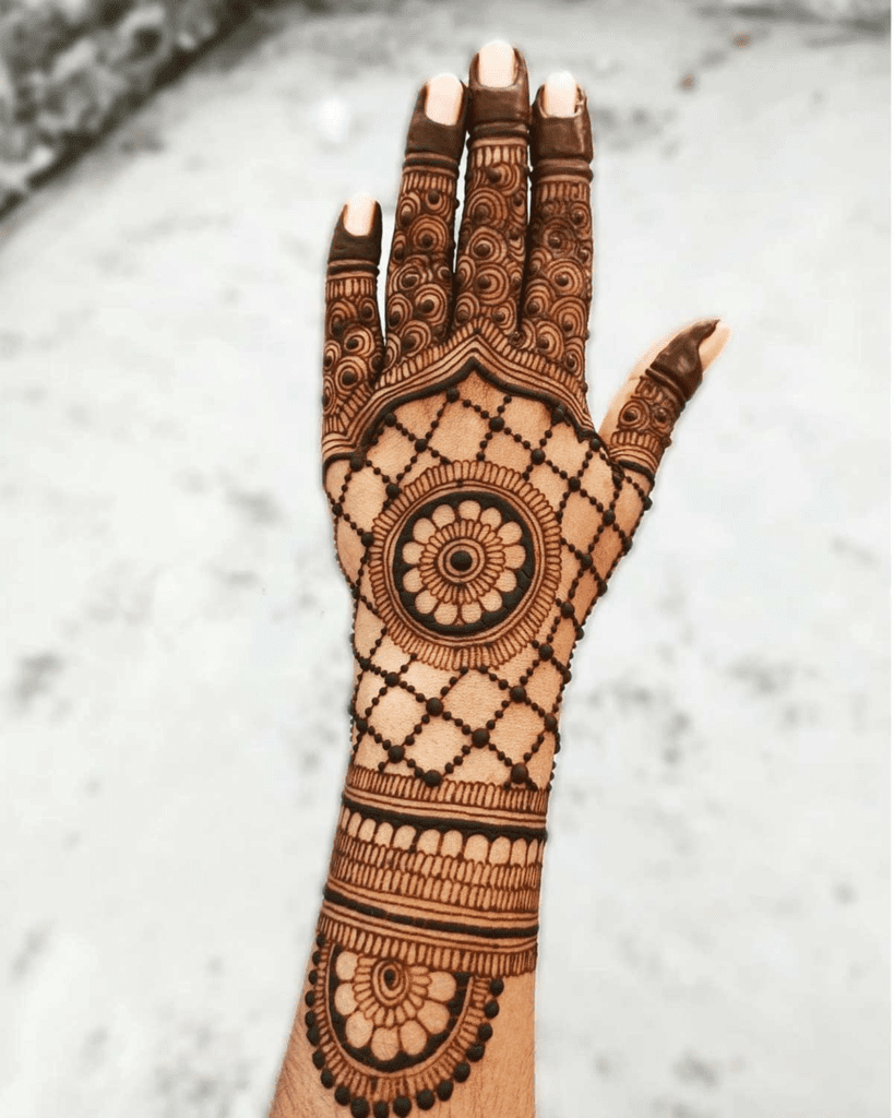 latest mehndi designs for girls