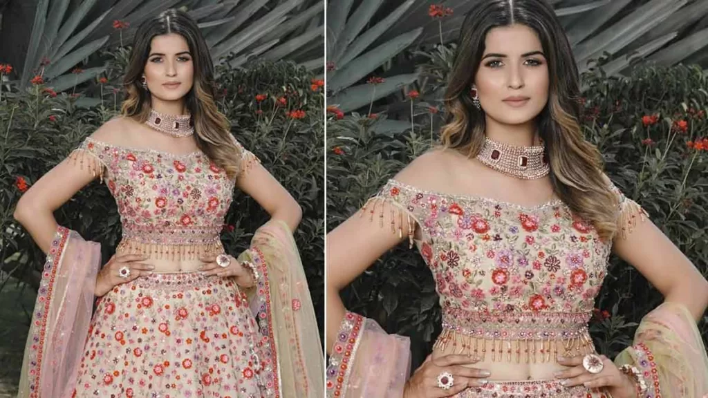 ऑफ शोल्डर ब्लाउज़ डिज़ाइन