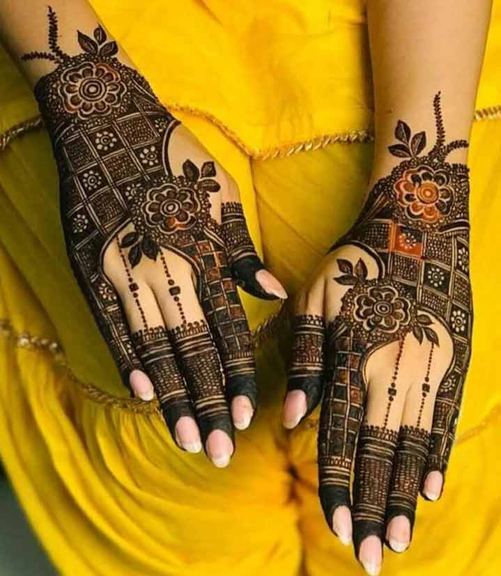 latest mehndi designs for front hand