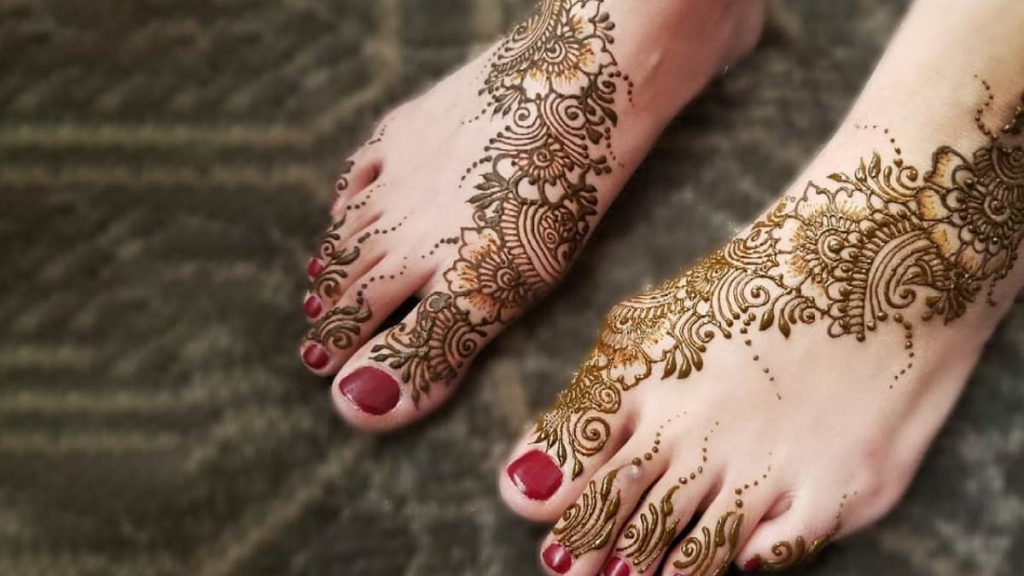 mehndi design easy