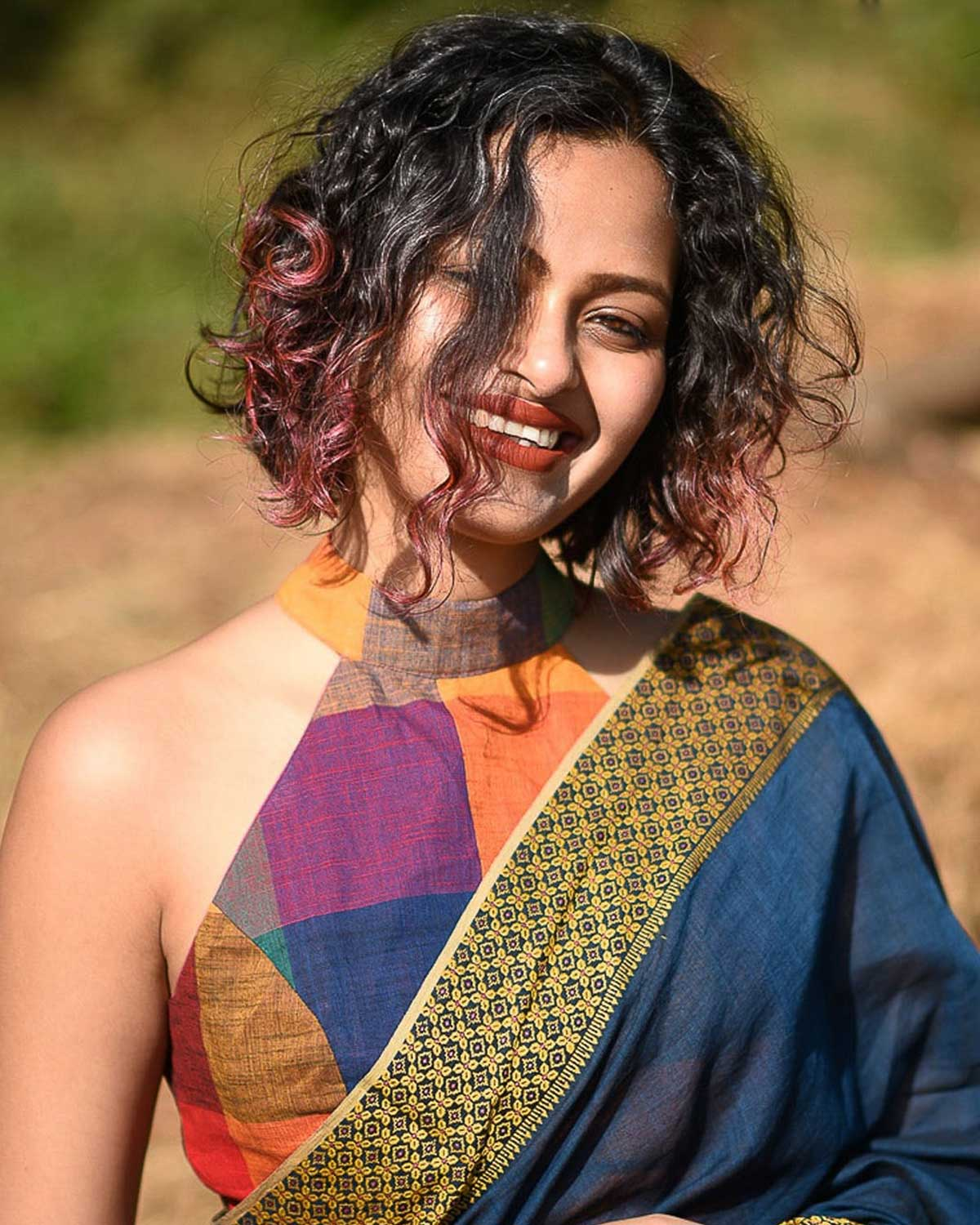 ब्लाउज डिजाइन नई