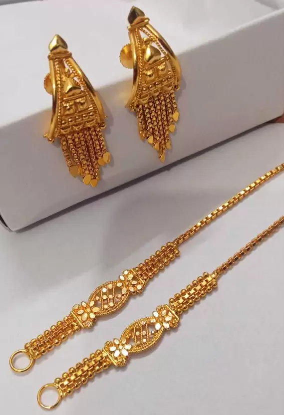 hoop earrings tanishq