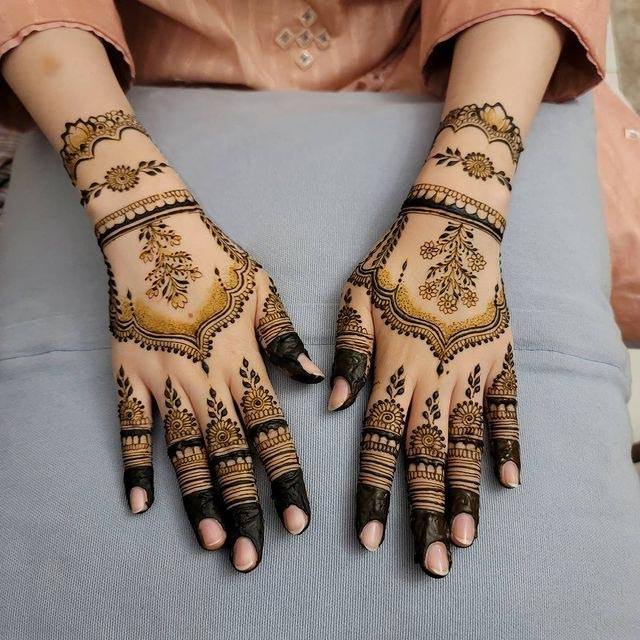 Jharokha Mehndi Designs Pics