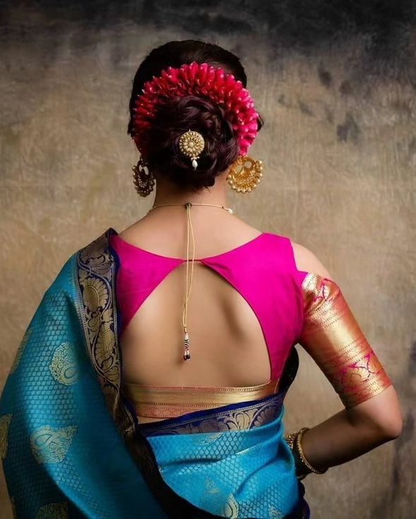 लेटेस्ट ब्लाउज डिजाइन