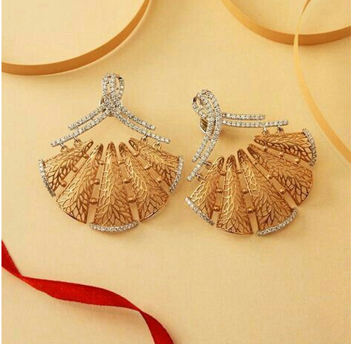 Diamond Stud Gold Jewelry Design