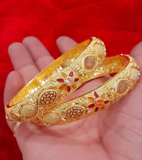 Shining Gold Plated Kada